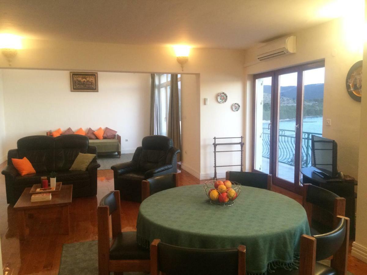 Apartments Maslina 扎博里克 外观 照片